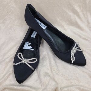 STEVE MADDEN Elina Black Pointy Toe Ballet Flats Rhinestone Bow Sz 7.5